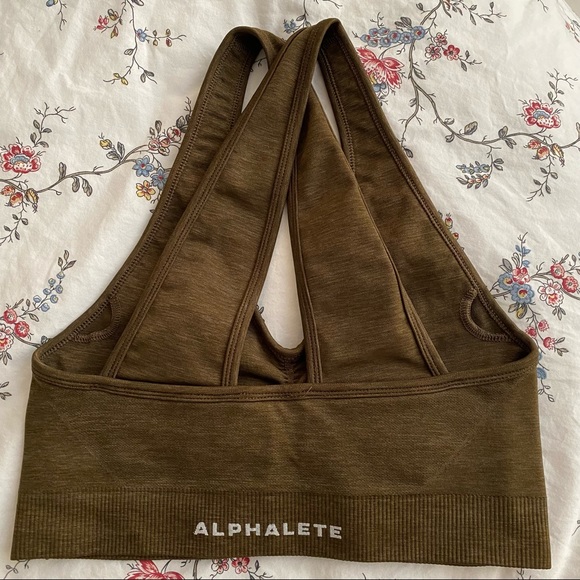 Alphalete Amplify Sportsbra - Picture 2 of 4